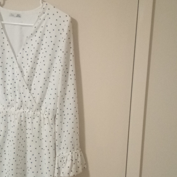 Dex Women's dress size M - Picture 3 of 4